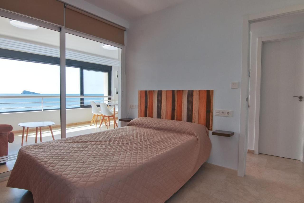 Luminoso Apartamento En Primera Linea De Playa Бенидорм Екстериор снимка